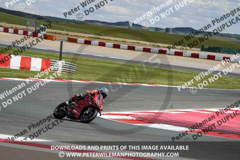 cadwell no limits trackday;cadwell park;cadwell park photographs;cadwell trackday photographs;enduro digital images;event digital images;eventdigitalimages;navarra;no limits trackdays;peter wileman photography;racing digital images;trackday digital images;trackday photos